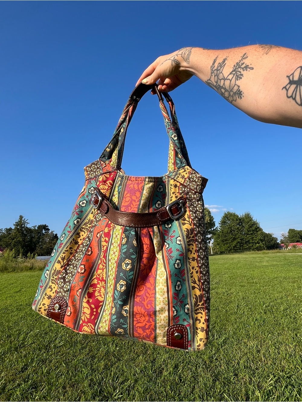 Fossil large shoulder bag leather trim tapestry floral geometric striped purse